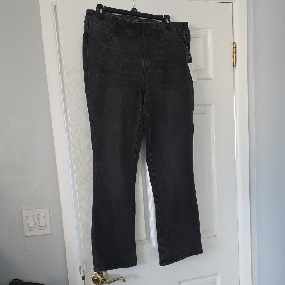DG2 Women's Black Jeans 14-16-18P
